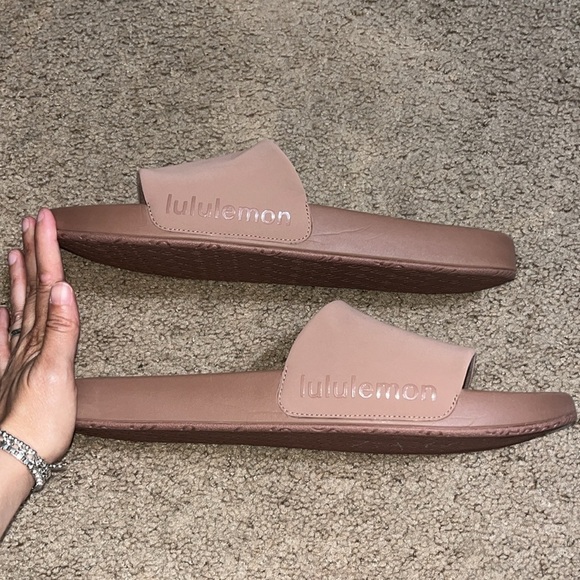 Lululemon Men’s Restfeel Slide Sandal‎ Cacao 13 main image 7